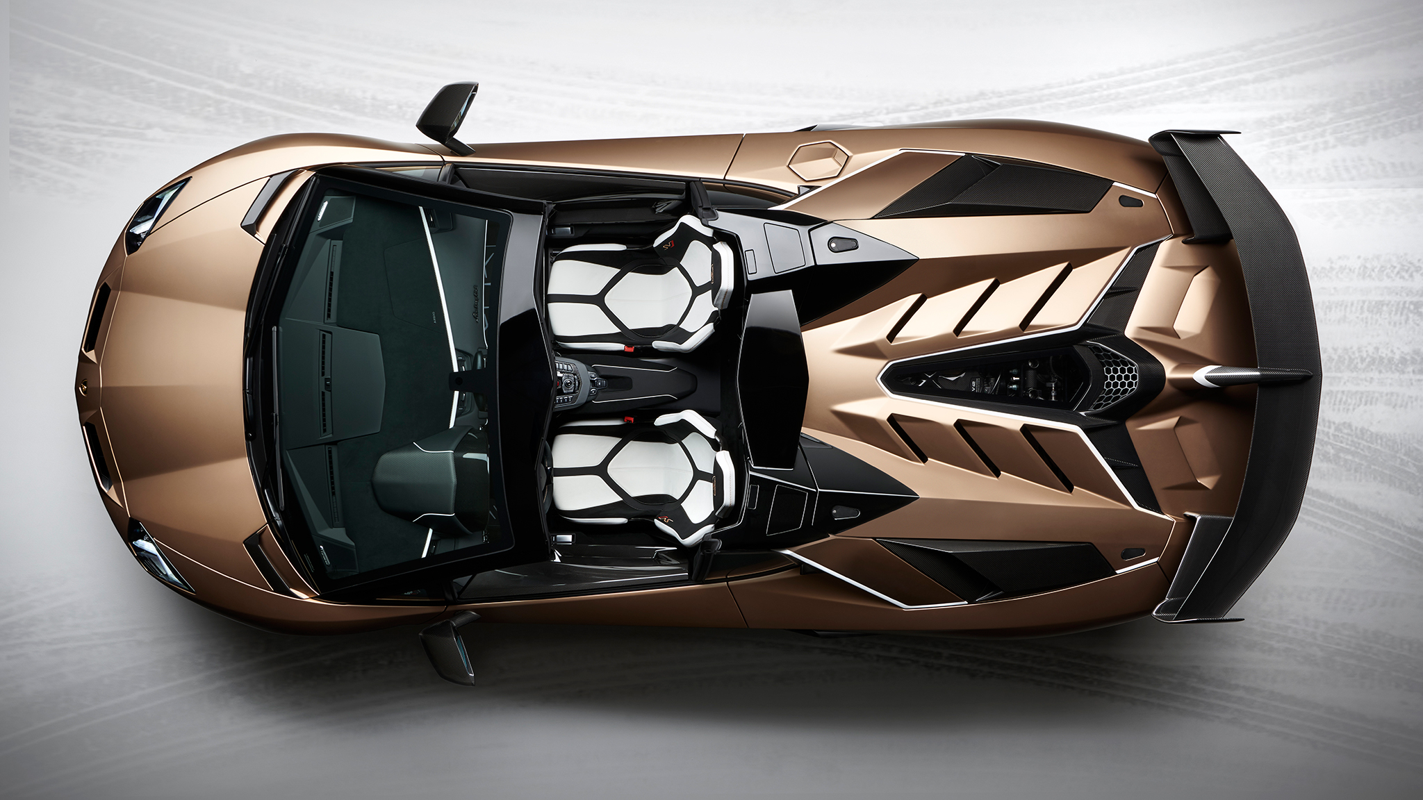 The Lamborghini Aventador Svj Roadster Takes The Roof Off
